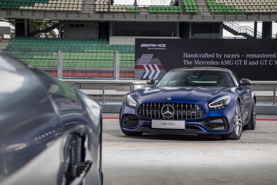  Mercedes-AMG GT C (C190) 2019 года  (MY) (фото 14 из 16)